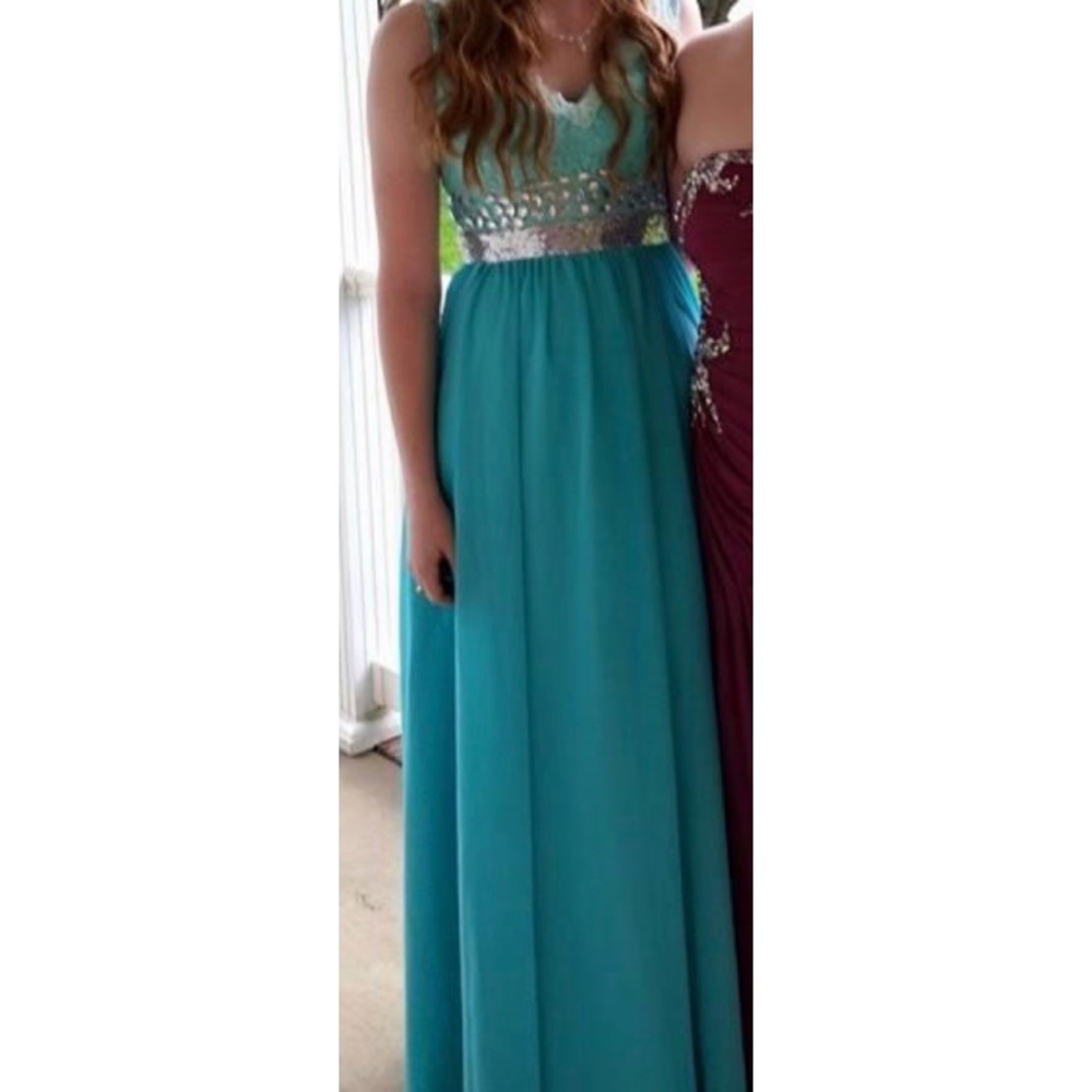 Prom dress